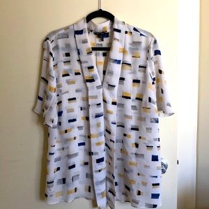 Nic+Zoe blouse with tulip sleeves